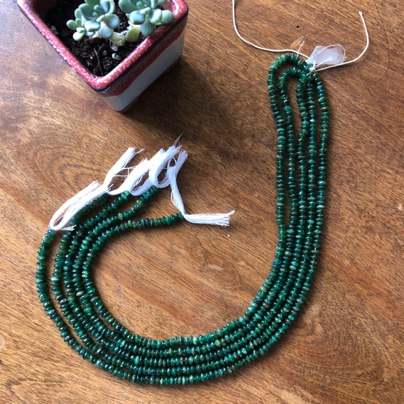 5 strands of Green Aventurine gemstone beads